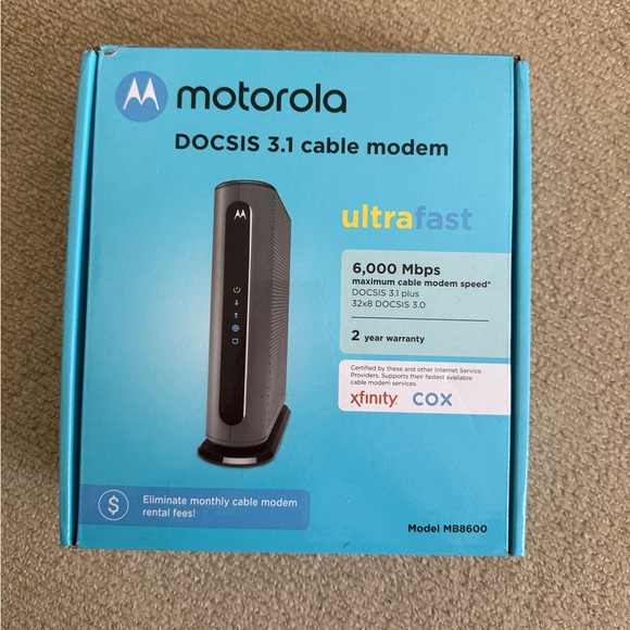 Motorola DOCSIS 3.1 plus Cable Modem 32x8 - Black - Picture 1 of 2